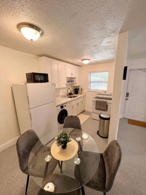 Cozy & Beautiful 1Bd Apartment W/Full Kitchen! Fort Lauderdale Zewnętrze zdjęcie